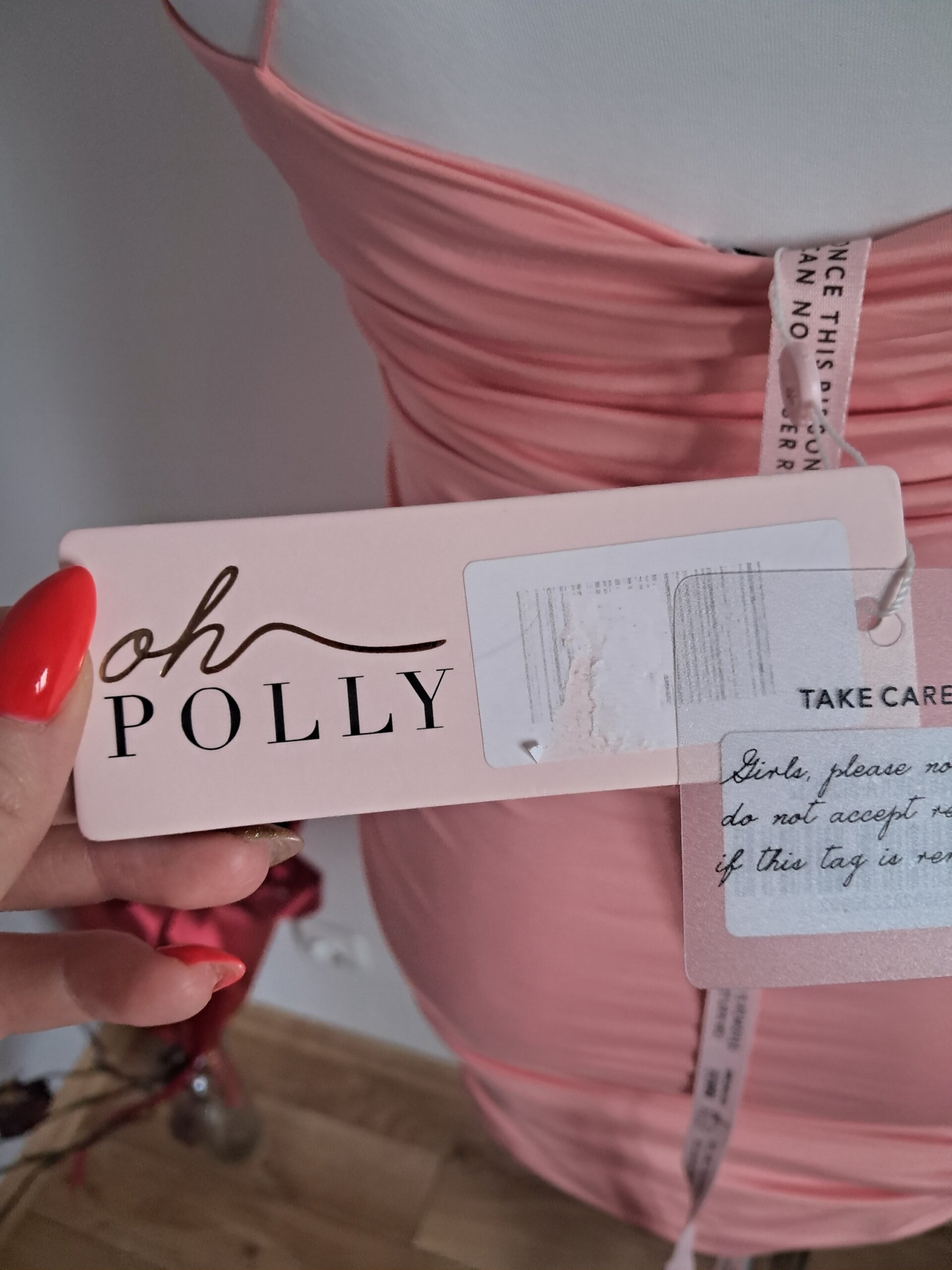 Marszczona sukienka mini w kolorze pudrowego koralu Oh Polly– S/M - obrazek 6