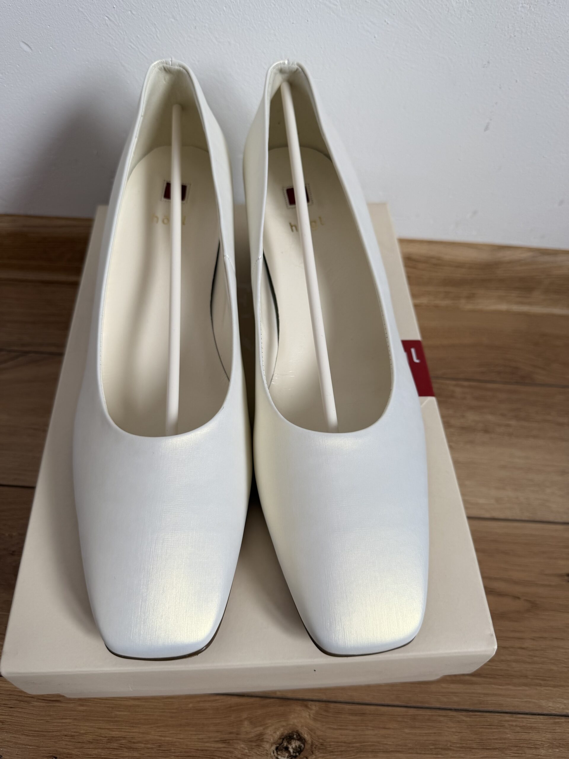 Högl skórzane czółenka damskie Pearl White perłowa biel r. 40 - obrazek 3