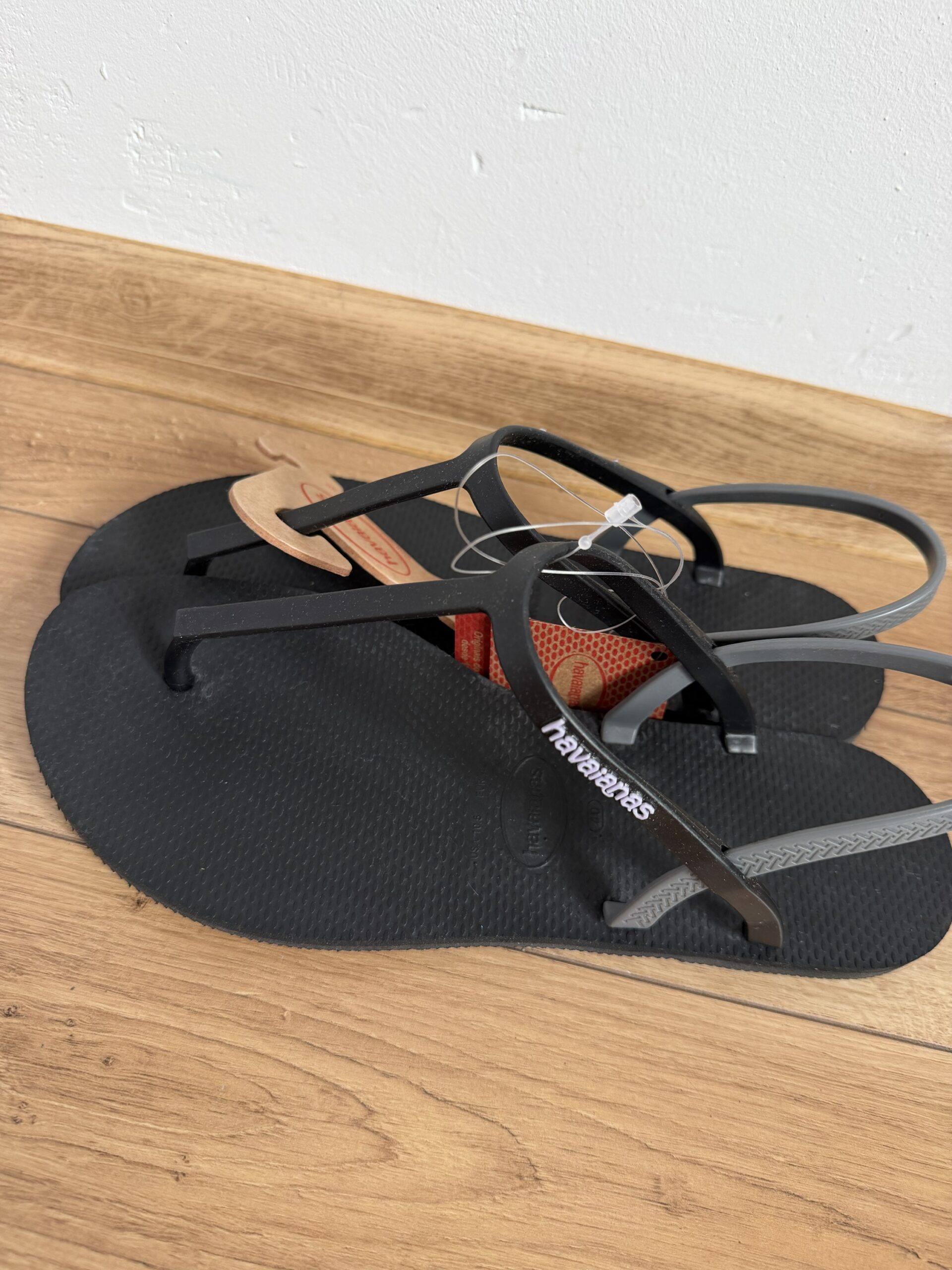 Havaianas sandały japonki z paskiem na piętę czarne r. 40 - obrazek 4