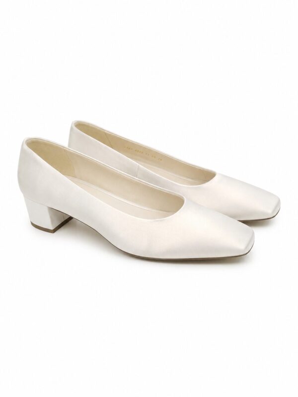 Högl skórzane czółenka damskie Pearl White perłowa biel r. 40
