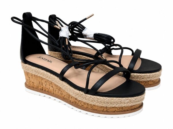 JustFab Tonnya czarne sandały na koturnie wiązane r. 39